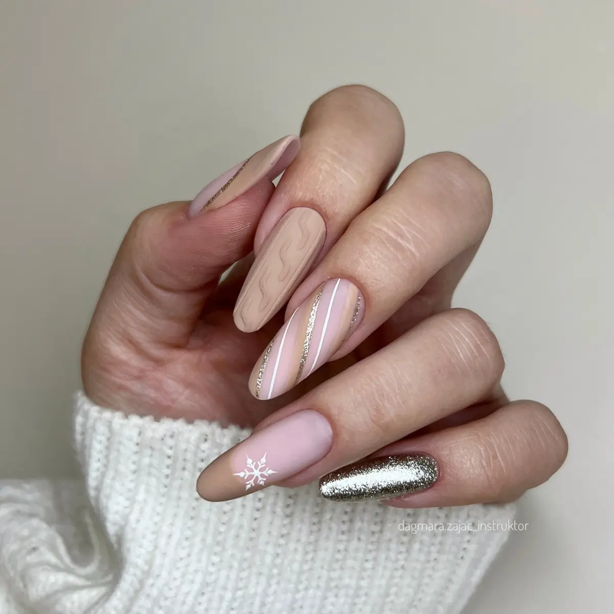 Lakier Hybrydowy UV Hybrid Fading Bride 6 ml - 506 - obrazek 2