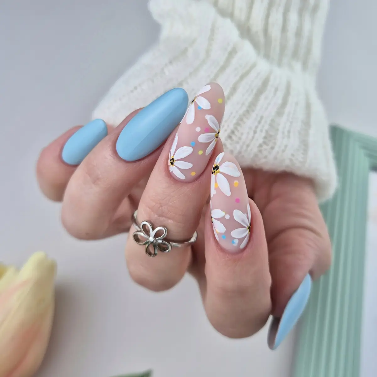 UV Hybrid Topfetti Milky Matte 10 ml - obrazek 5