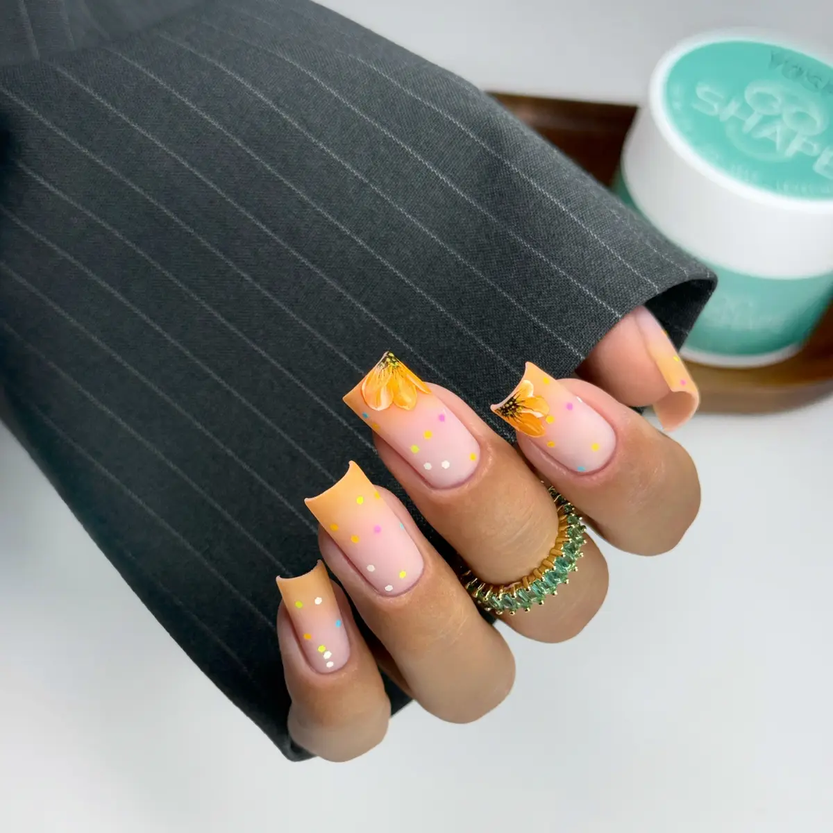 UV Hybrid Topfetti Milky Matte 10 ml - obrazek 2